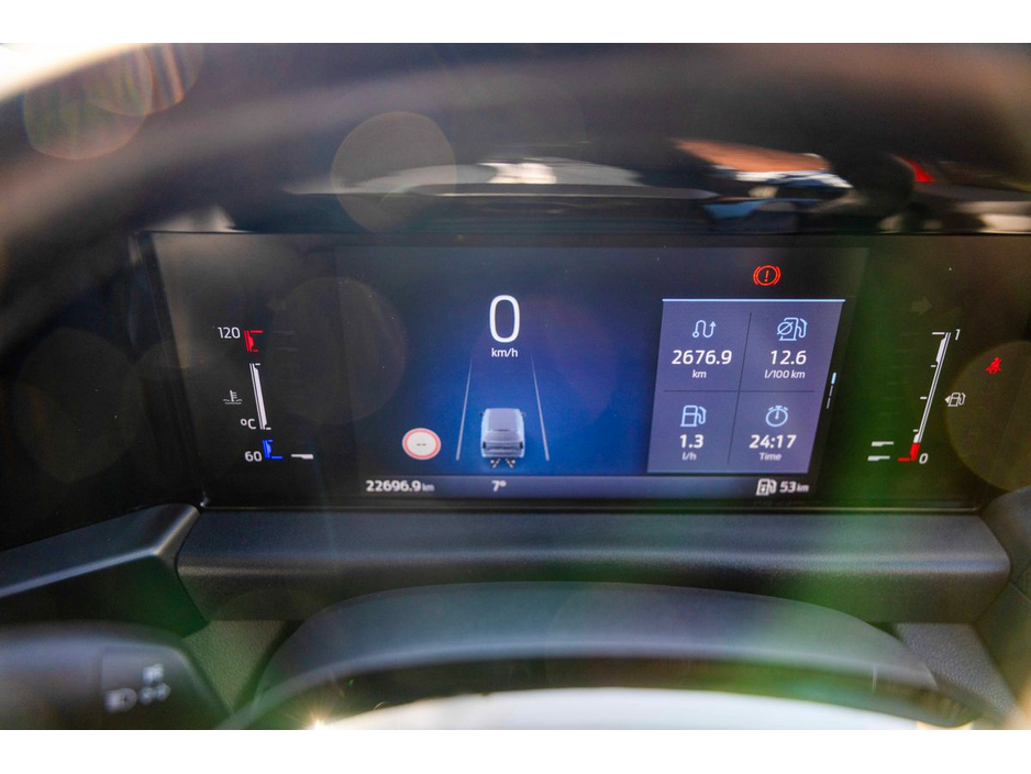 2025 Ford Transit Custom - image 16