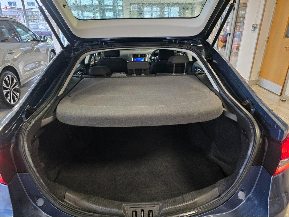 2020 Ford Mondeo - image 10