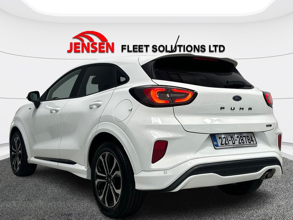 2022 Ford Puma - image 3