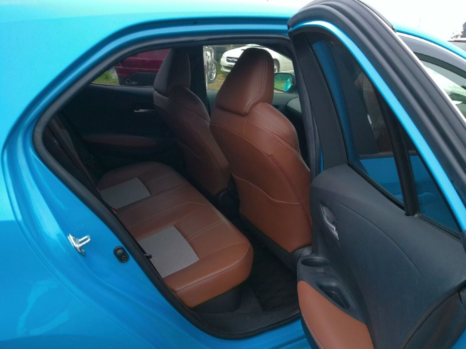 2019 Toyota Corolla - image 8