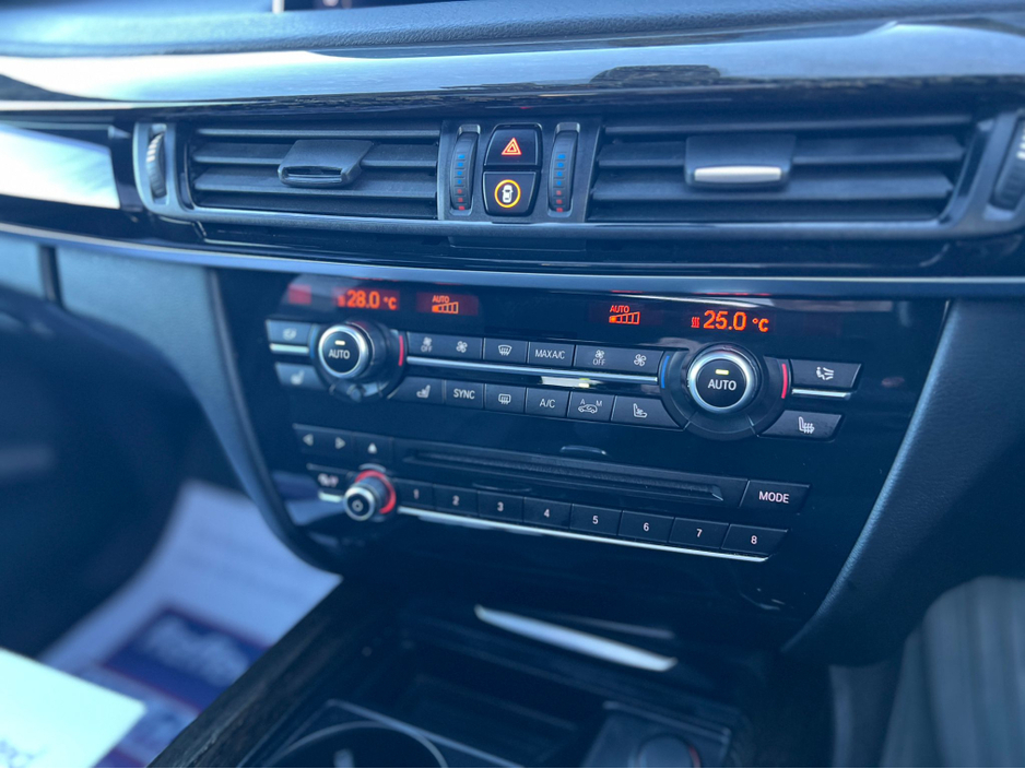 2017 BMW X5 - image 16