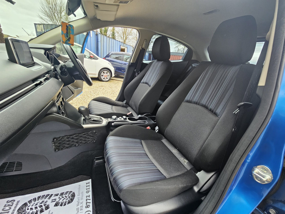 2016 Mazda Demio - image 10