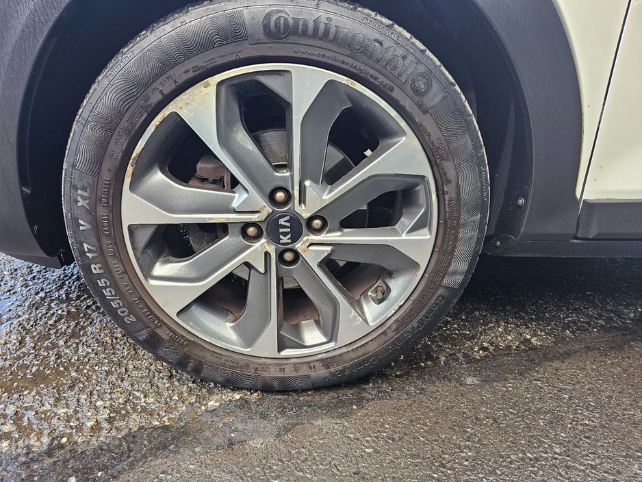 2018 Kia Stonic - image 32