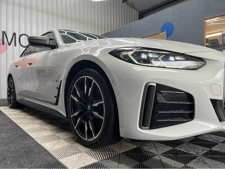 2025 BMW i4 €58950 2025 BMW I4 M50 ONLY 9K KMS / CRUISE CONTROL / 360° PARKING CAMERA / ELECTRIC MEMORY & HEATED SEATS / HEATED STEERING WHEEL / APPLE CARPLAY / AMBIENT LIGHTS €58,950