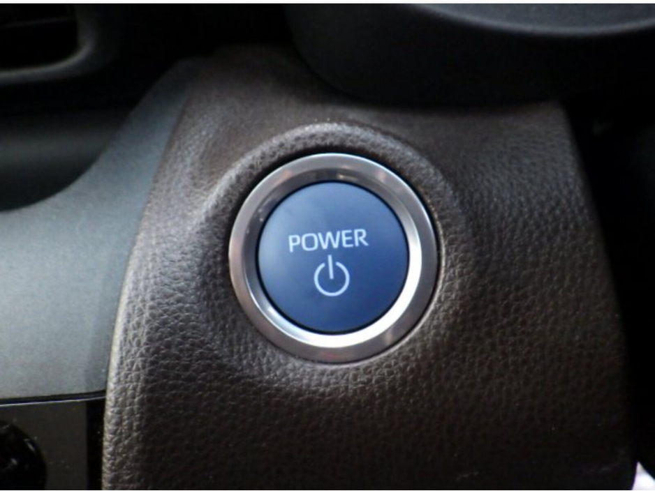 2021 Toyota Yaris Cross 1.5 Hybrid CVT Luna Sport €26,500