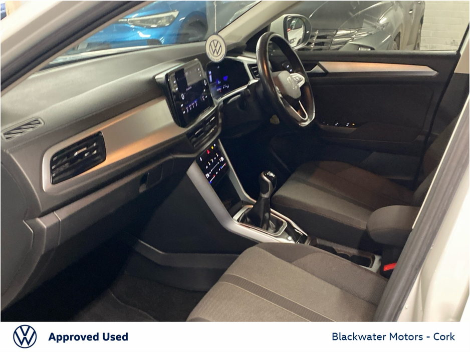 2022 Volkswagen T-Roc - image 21