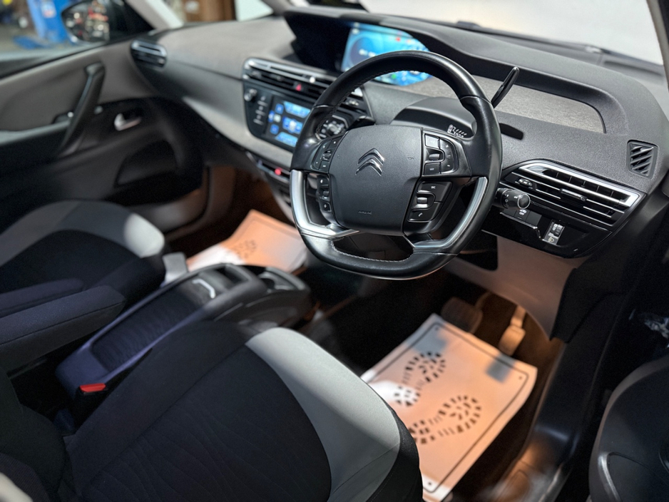 2016 Citroen Grand C4 Picasso - image 20