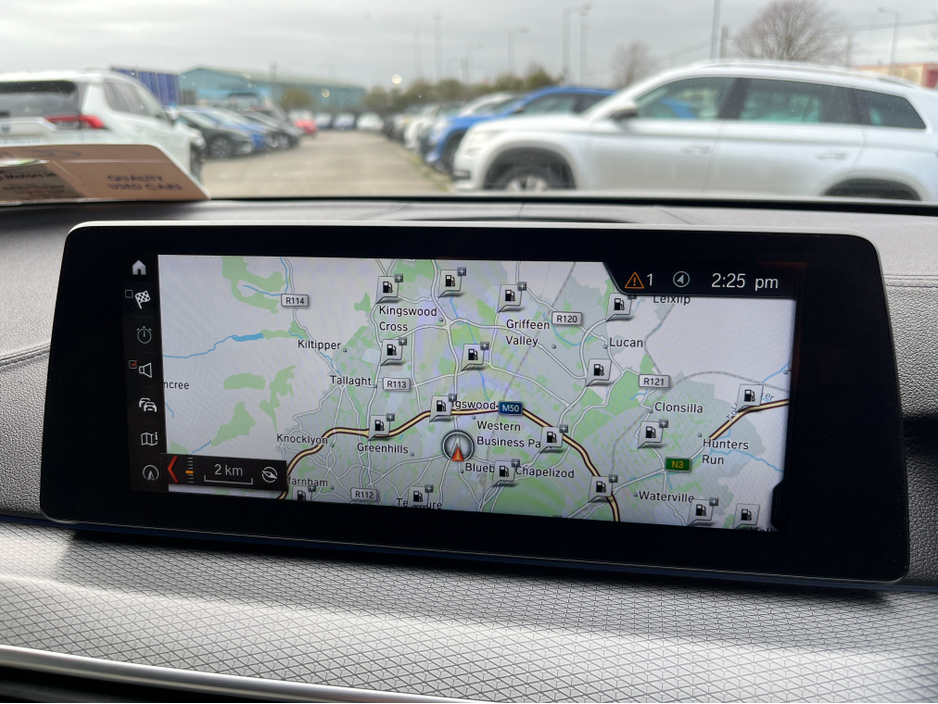 2018 BMW 5 Series - image 20