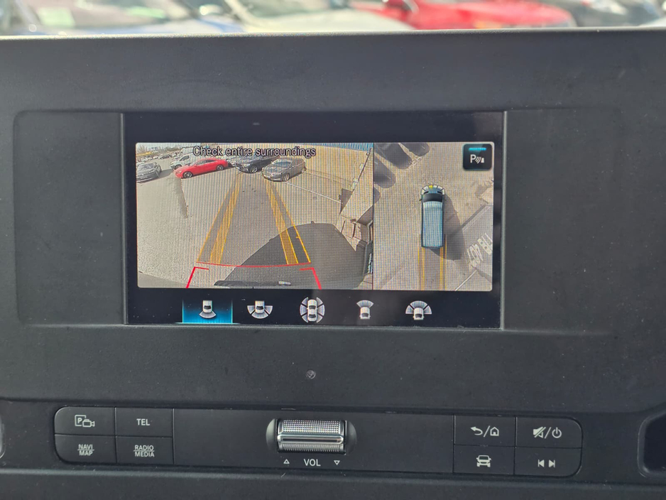 2022 Mercedes-Benz Sprinter - image 10