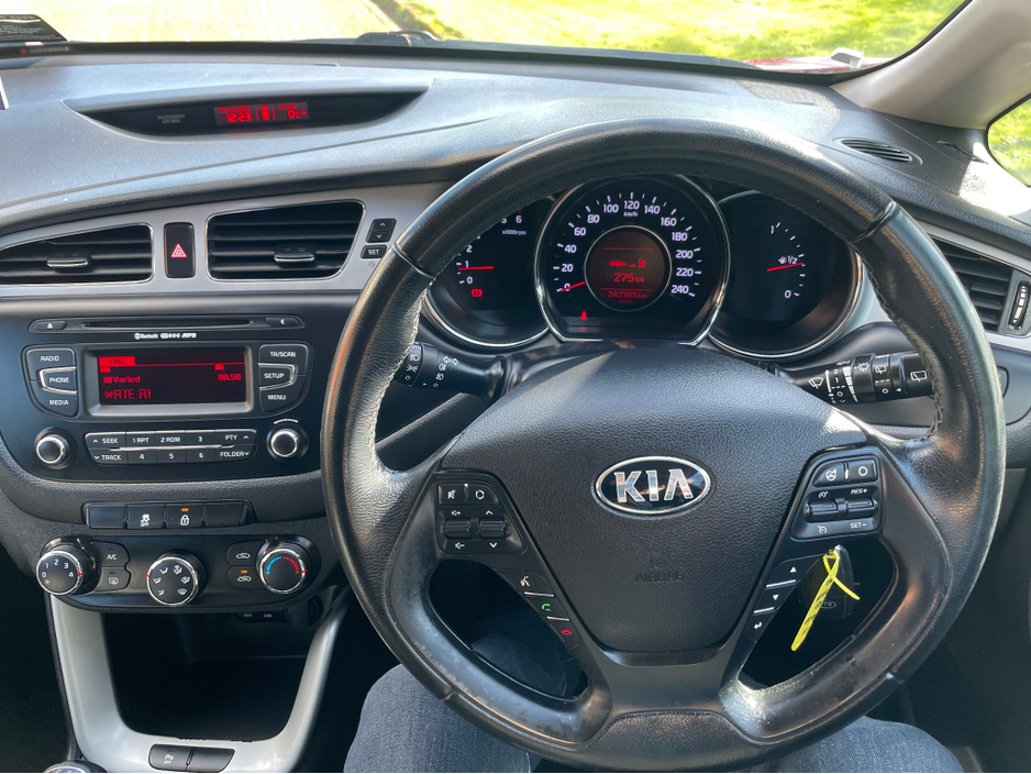 2014 Kia Ceed - image 9