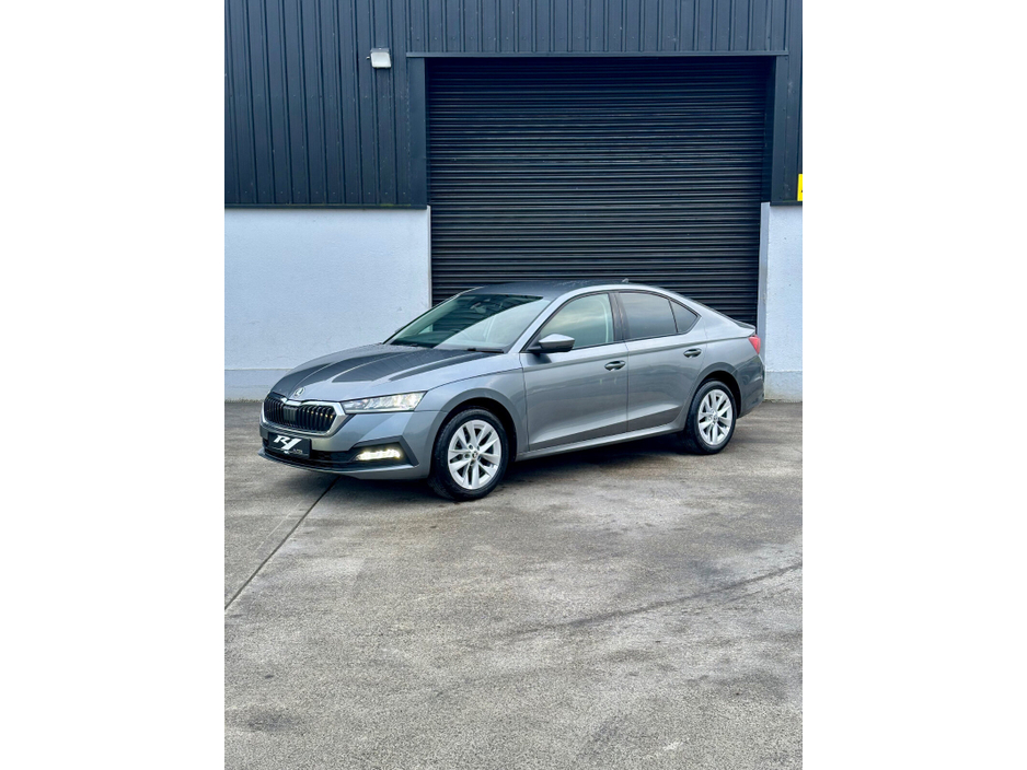 2024 Skoda Octavia OCTAVIA AMB 2.0TDI 115HP €30,995