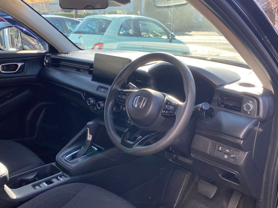 2024 Honda HR-V - image 13