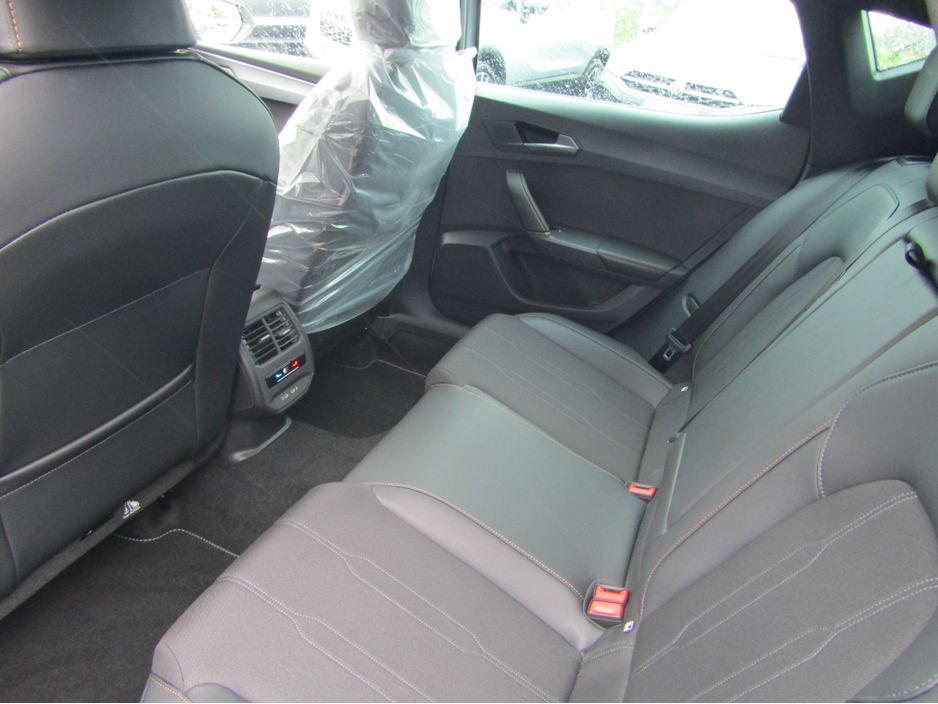 2026 Cupra Leon - image 8