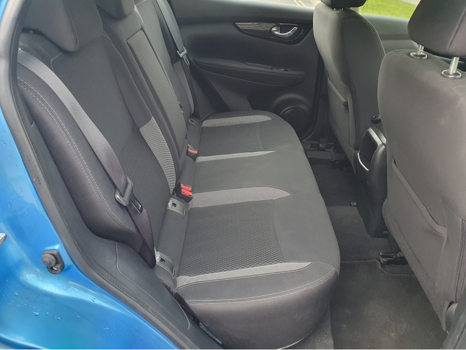 2017 Nissan Qashqai - image 11