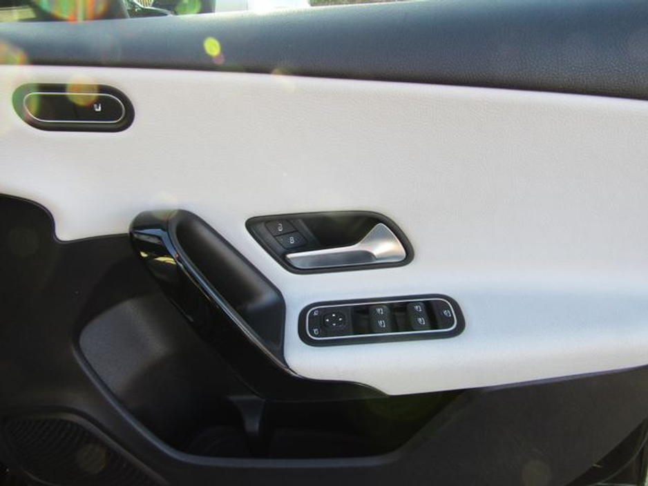 2019 Mercedes-Benz A Class A 180 5DR Auto €24,950