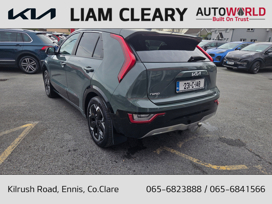 2023 Kia Niro - image 8