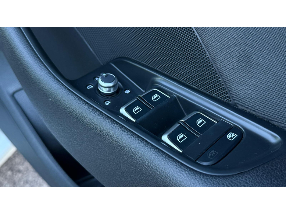 2016 Audi A3 - image 16