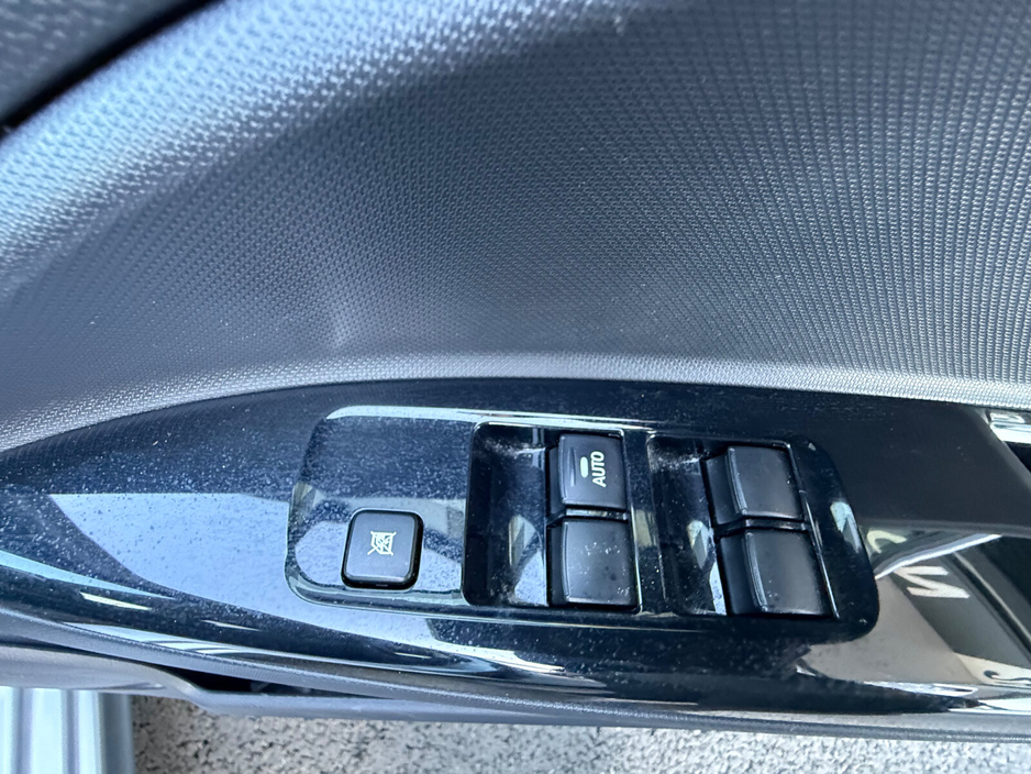 2016 Mitsubishi Mirage - image 20