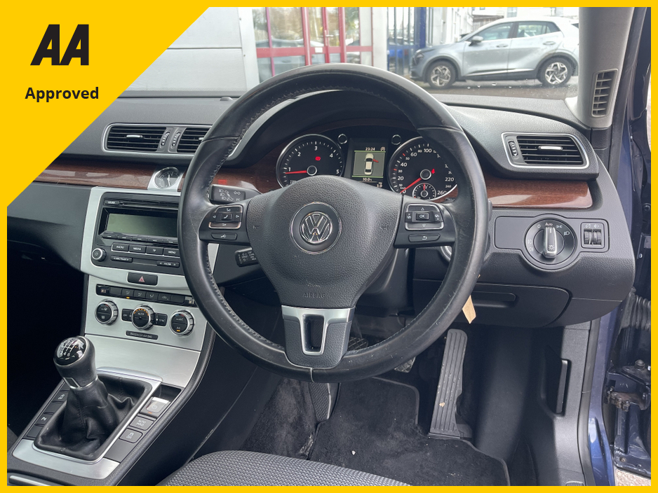 2014 Volkswagen Passat CL 1.6 TDI MANUAL 6SPEED FWD BLUEMOTION 105HP 4DR €8,750