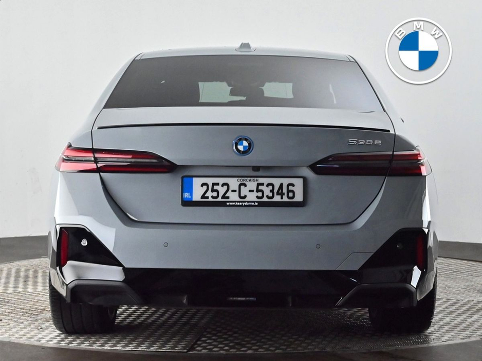 2025 BMW 5 Series 530e M Sport Pro Saloon €75,900