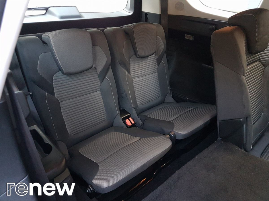 2020 Renault Grand Scenic 1.75 Blue dCi 120 EDC Iconic €21,995