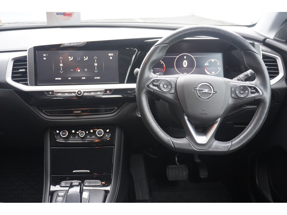 2023 Opel Grandland - image 28