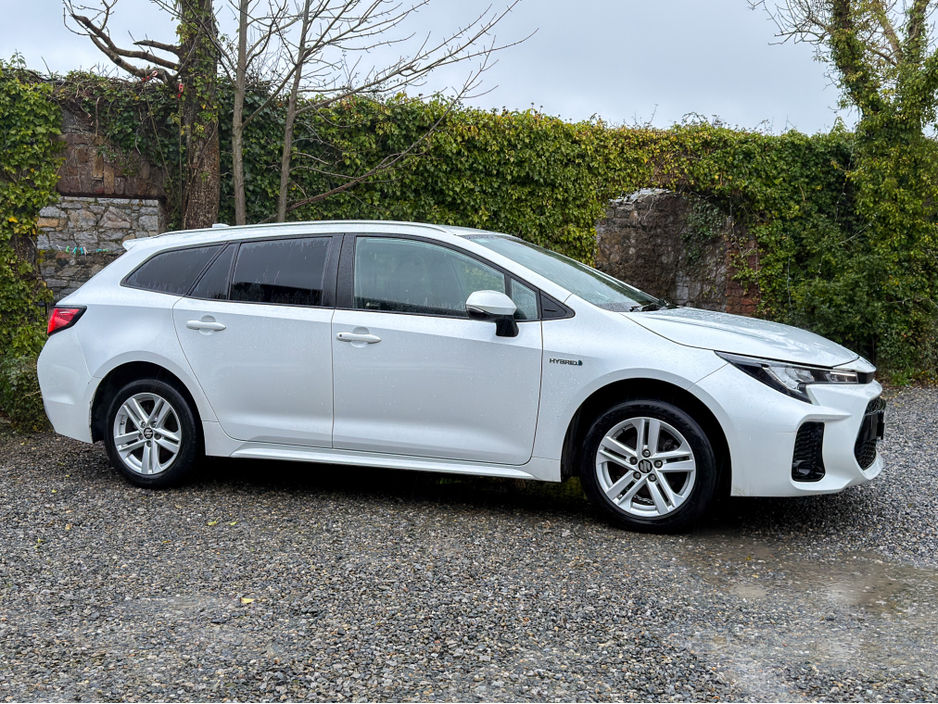 2023 Suzuki Swace 1.8 HYBRID SZ-T CVT 4DR AUTO €14,950