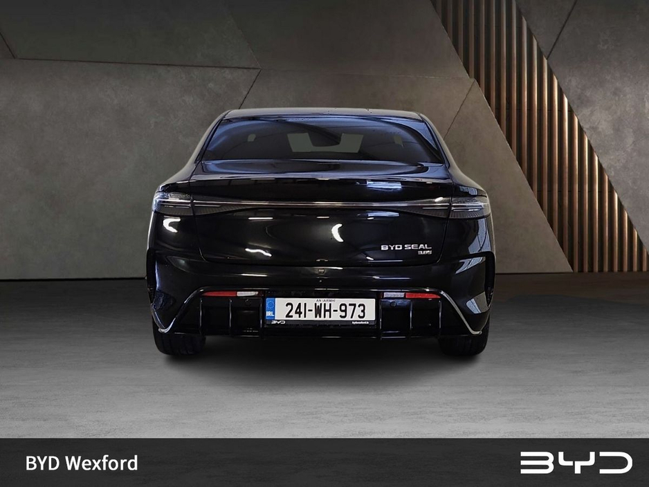 2024 BYD Seal 82.5kWh Excellence 4WD €41,475