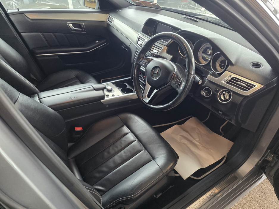 2014 Mercedes-Benz E Class - image 10