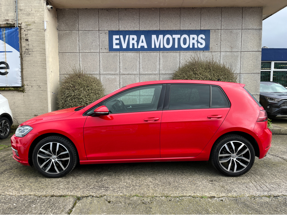 2019 Volkswagen Golf - image 6