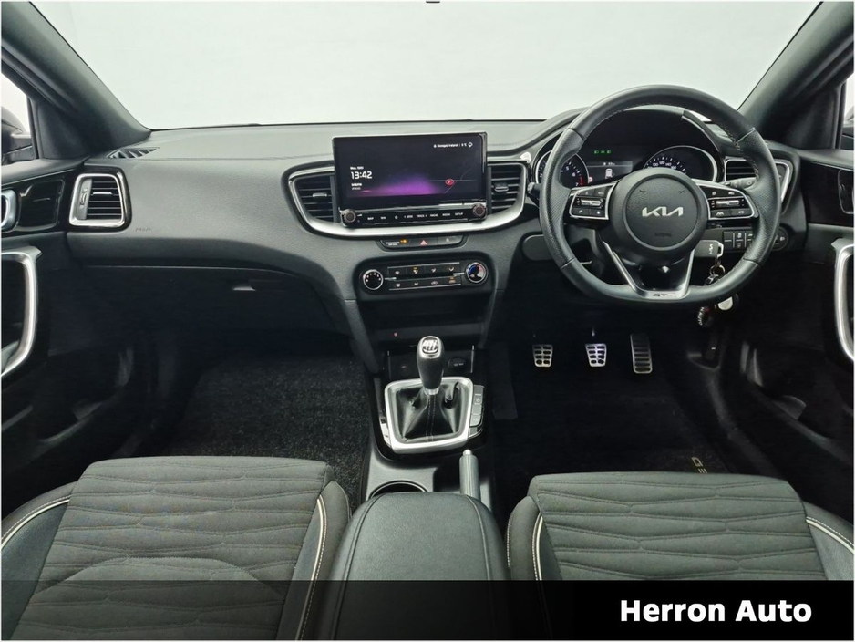 2025 Kia Ceed 1.0 GT Line Petrol €28,900