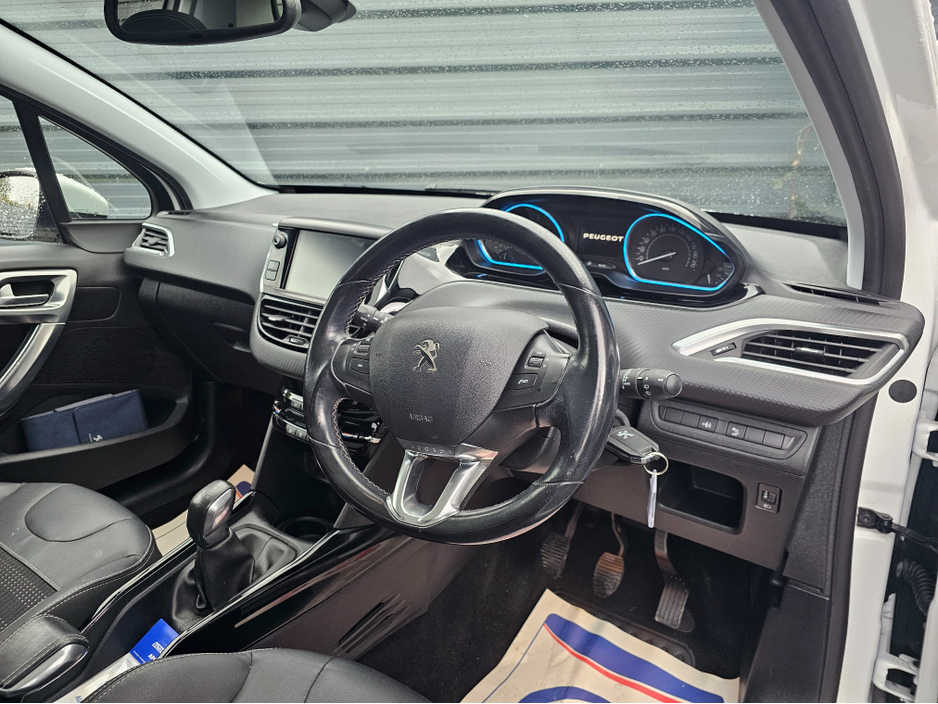 2018 Peugeot 2008 - image 10