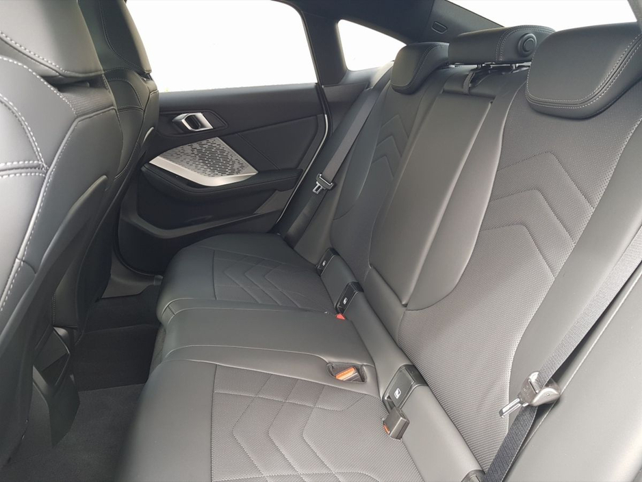 2025 BMW 2 Series - image 20