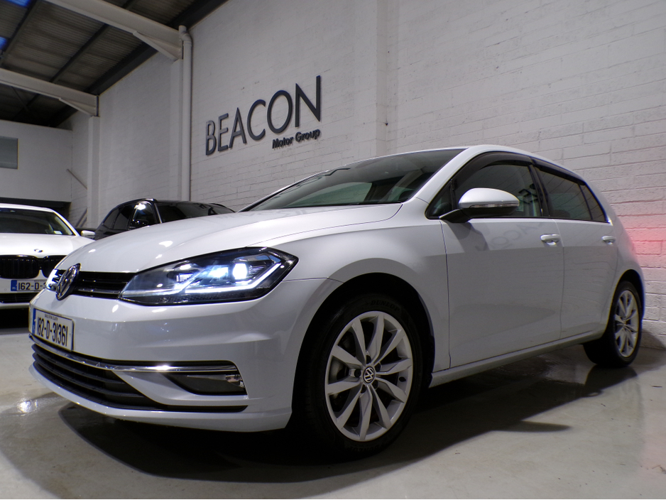 2018 Volkswagen Golf *2018*14,000 MILES*AUTO*VW GOLF MARK 7.5*COLOUR CAMERA*SAT-NAV*APPLE-CARPLAY*ANDROID AUTO*UP-GRADED VW ALLOYS*XL MEDIA*FLAT-BOTTOM SPORT STEERING WHEEL WITH ADAPTIVE CRUISE CONTROL**RADAR ASSIST €18,900