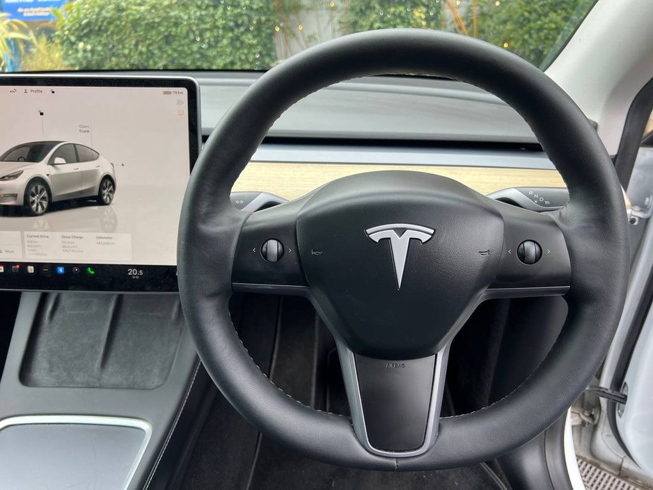 2023 Tesla Model Y - image 5