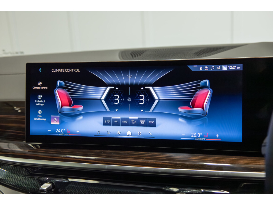 2026 BMW X5 - image 21