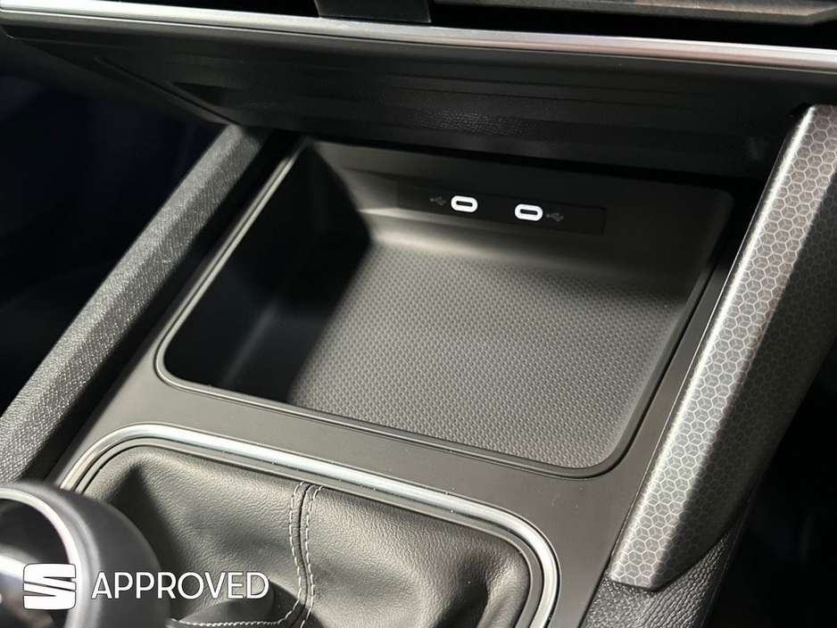 2025 SEAT Leon - image 18