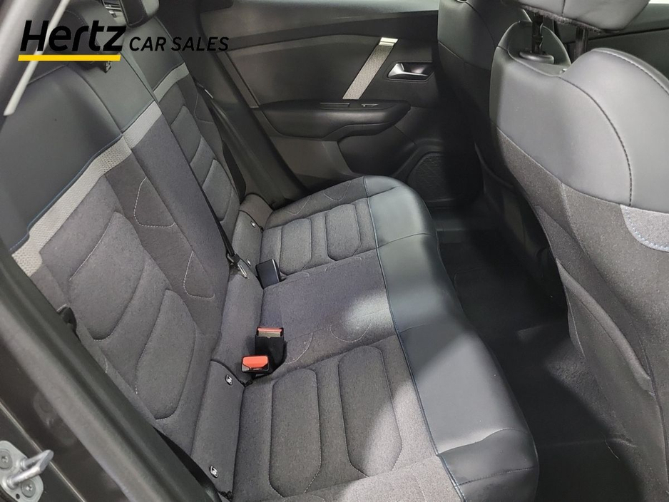 2023 Citroen C4 - image 16