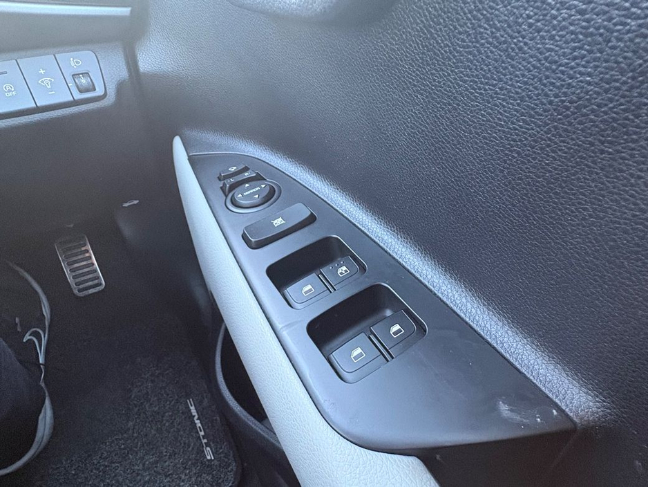 2022 Kia Stonic PE K3 DCT 5DR Auto, *WARRANTY TILL 2029* Lane Departure Warning, Reversing Camera, Multi-Function Steering Wheel,