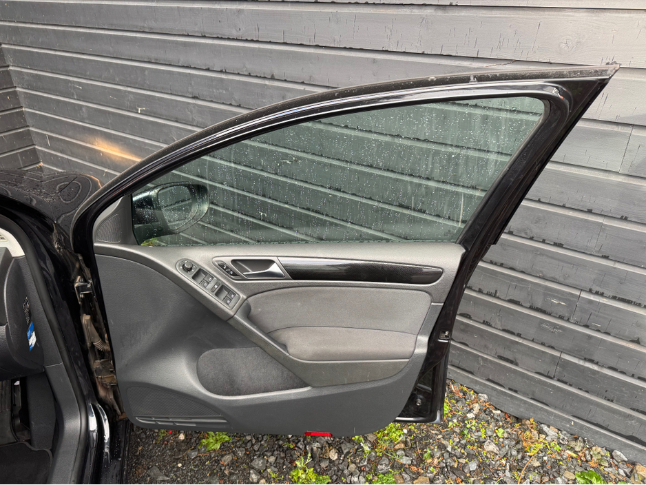 2012 Volkswagen Golf 1.2 TSI AUTO 5DR €8,995