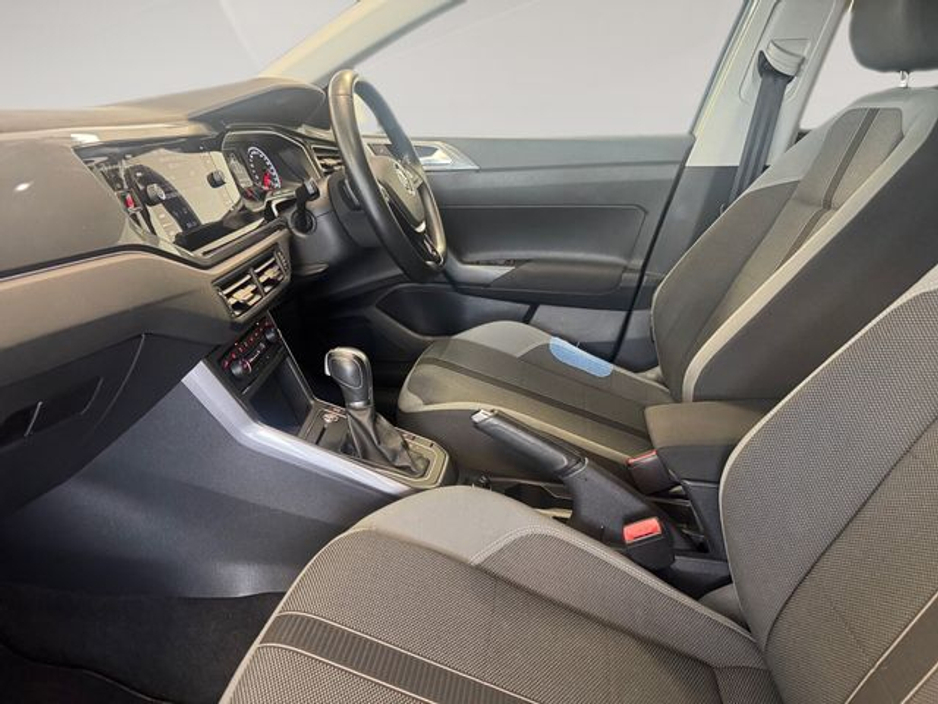 2019 Volkswagen Polo - image 17