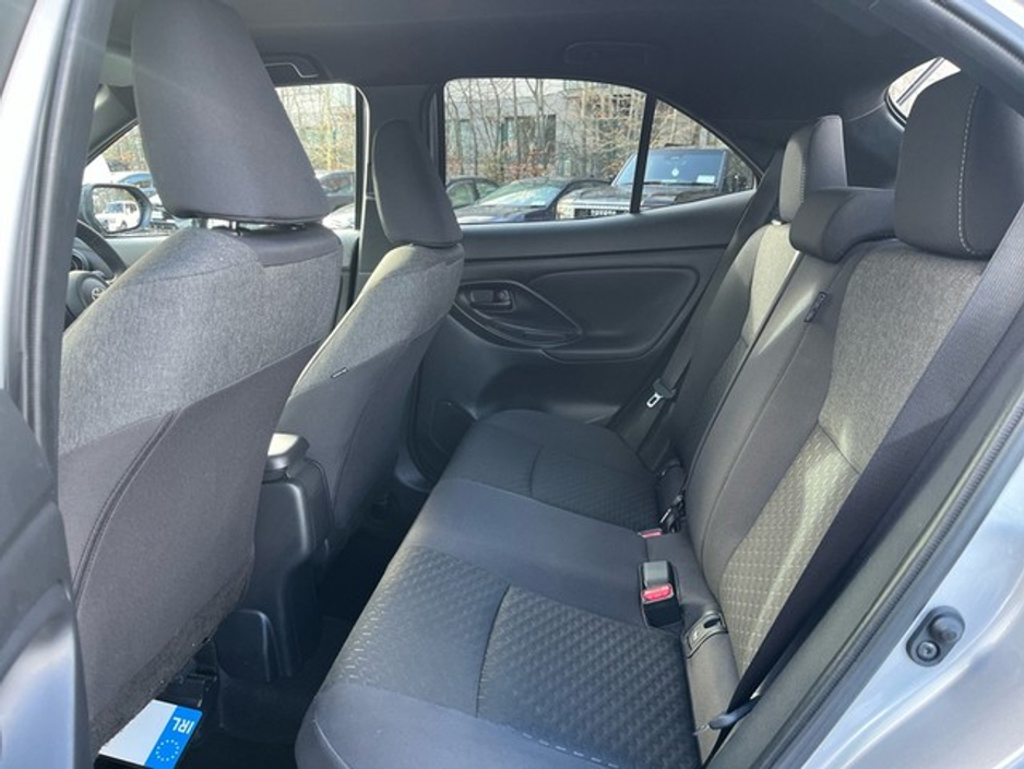 2025 Toyota Yaris Cross LUNA SPORT BI-TONE €34,750