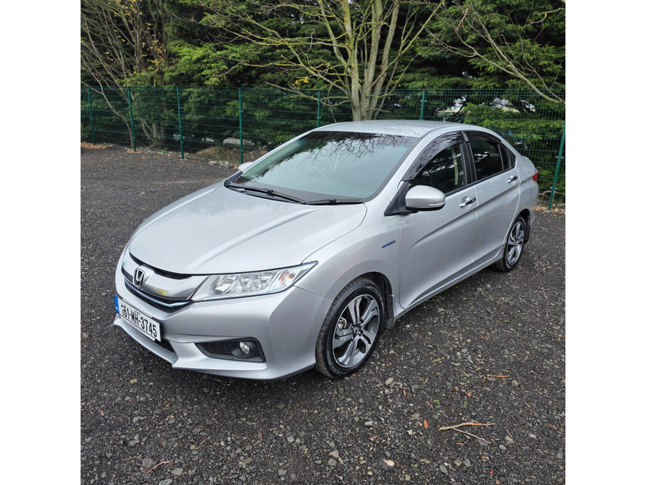 2016 Honda Grace  €12,950