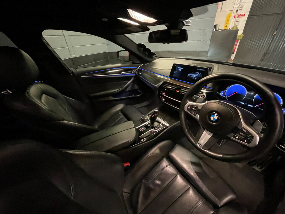 2017 BMW 5 Series 530e M Sport Auto €18,900