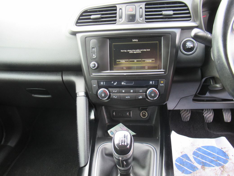 2017 Renault Kadjar - image 14