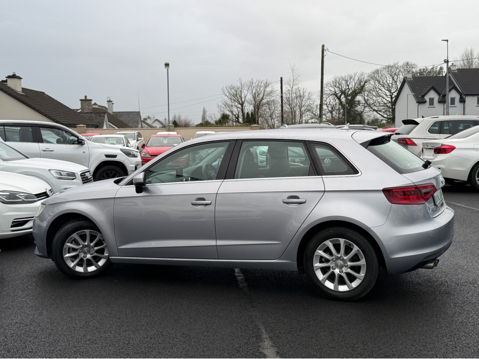 2016 Audi A3 HATCHBACK 1.4 AUTOMATIC * REAR VIEW CAMERA, PARKING SENSORS FRONT AND REAR, AUDI MULTIMEDIA, POWERED FOLDING HEATED MIRRORS, PADDLE SHIFT, ISOFIX CHILD SEAT ANCHOR POINTS, 16" ALLOYS * €15,950