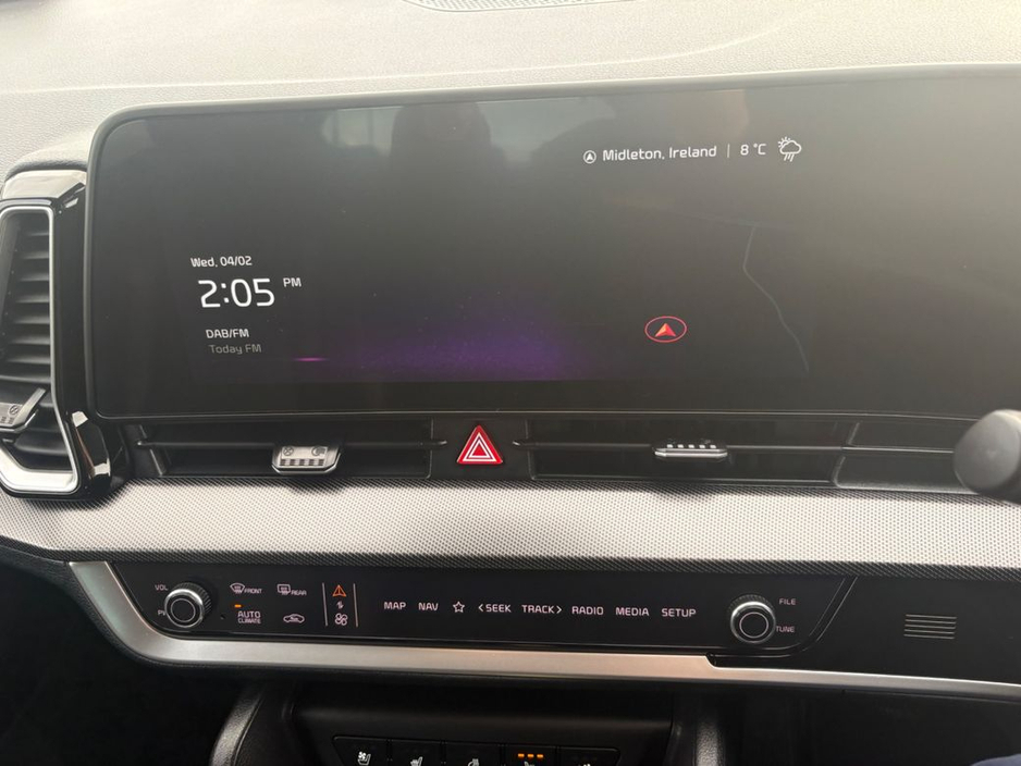 2025 Kia Sportage - image 12