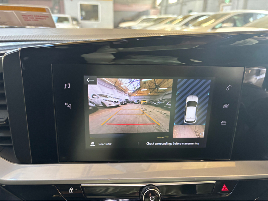 2023 Opel Mokka - image 12