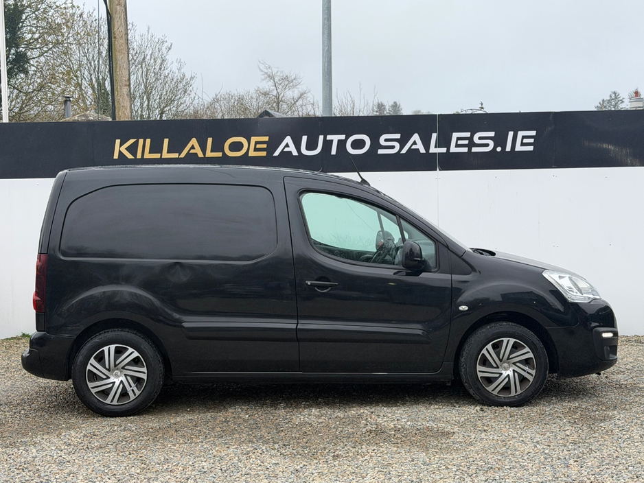 2018 Citroen Berlingo - image 6