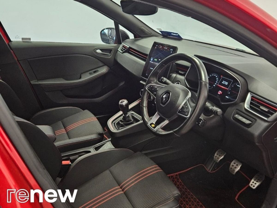 2023 Renault Clio TCe 90 DFull RS Line €24,990